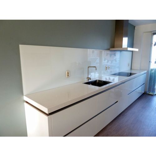 Geëmailleerd glas