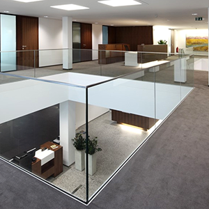 Glazen balustrade