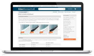 Glazen schuifwand configurator laptop